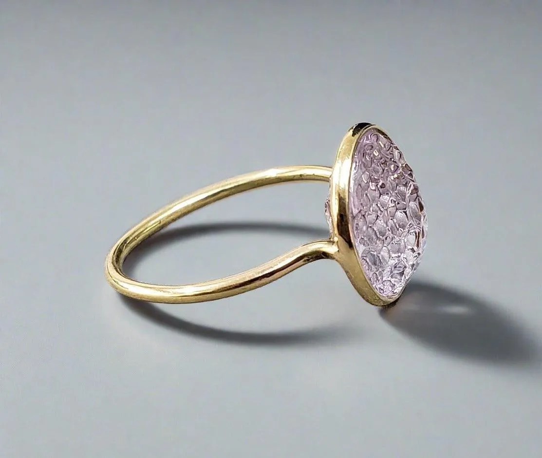 14k Gold Pink Amethyst Carving Ring