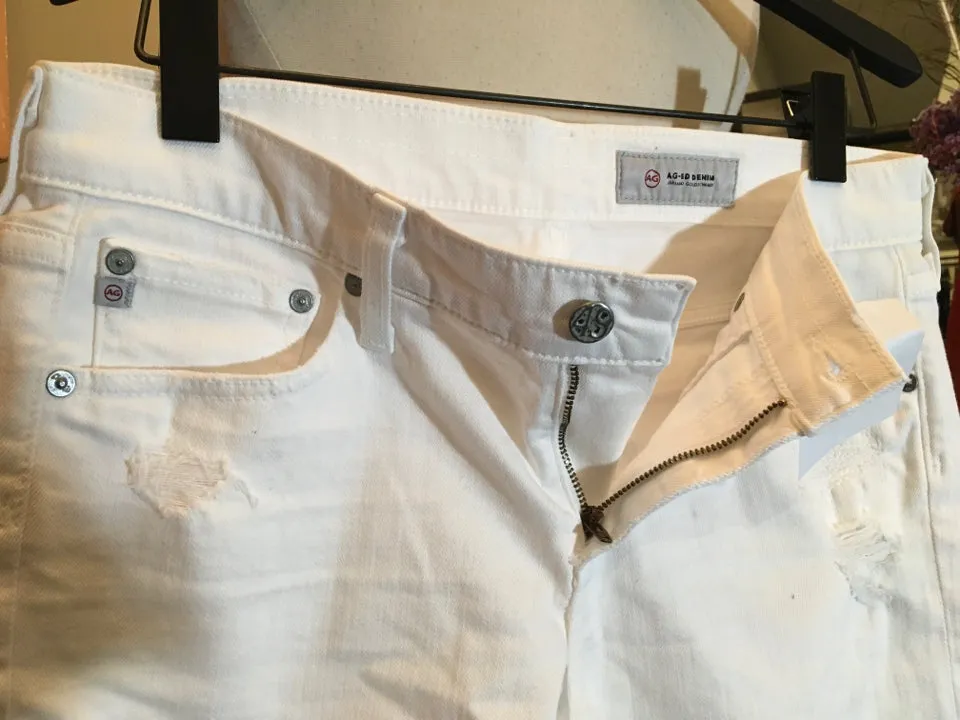 Adriano Goldschmed Size 28 White Cotton Walking Shorts NWT 2400-465-9520