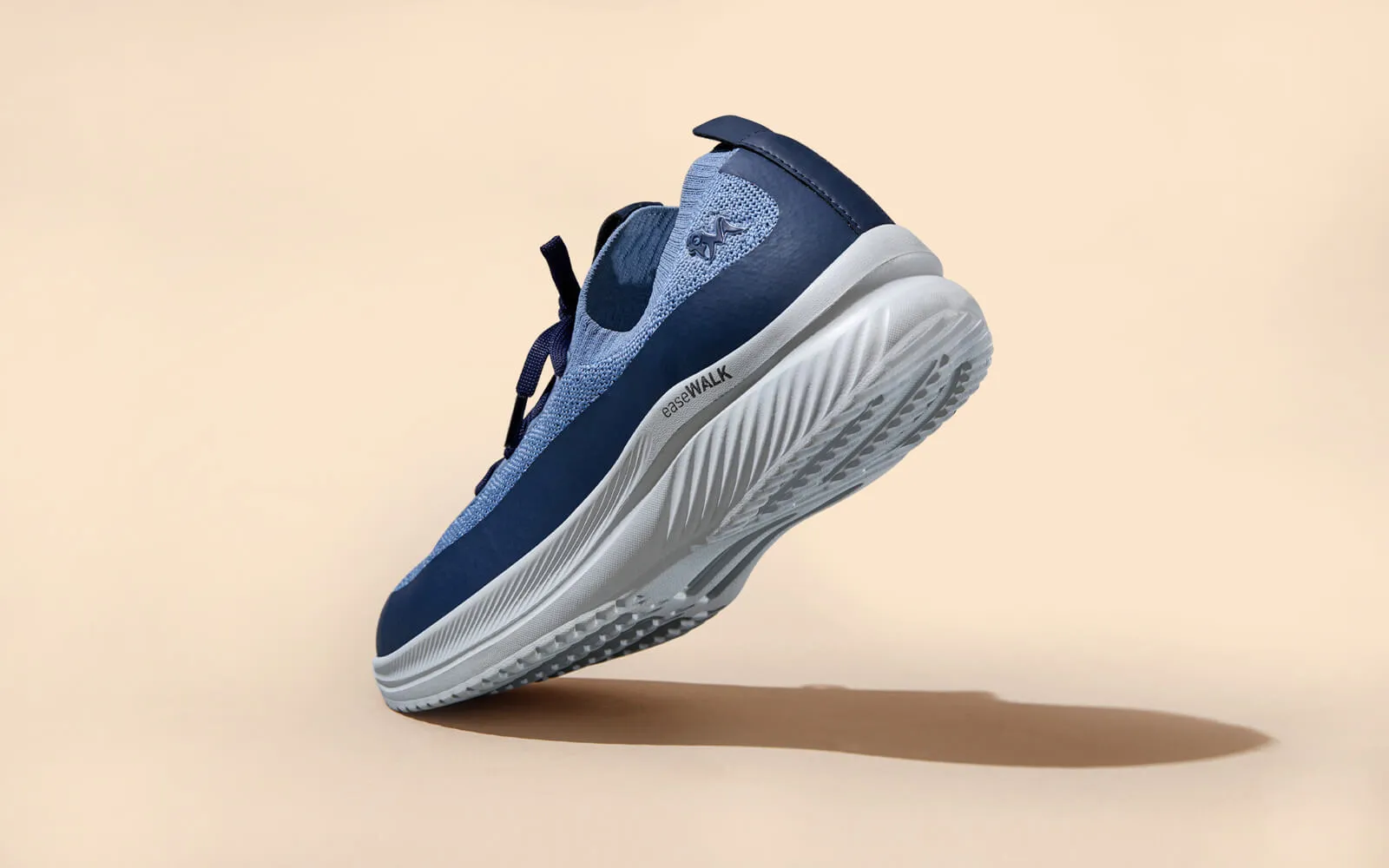 Ease Walk Sneakers : Blue