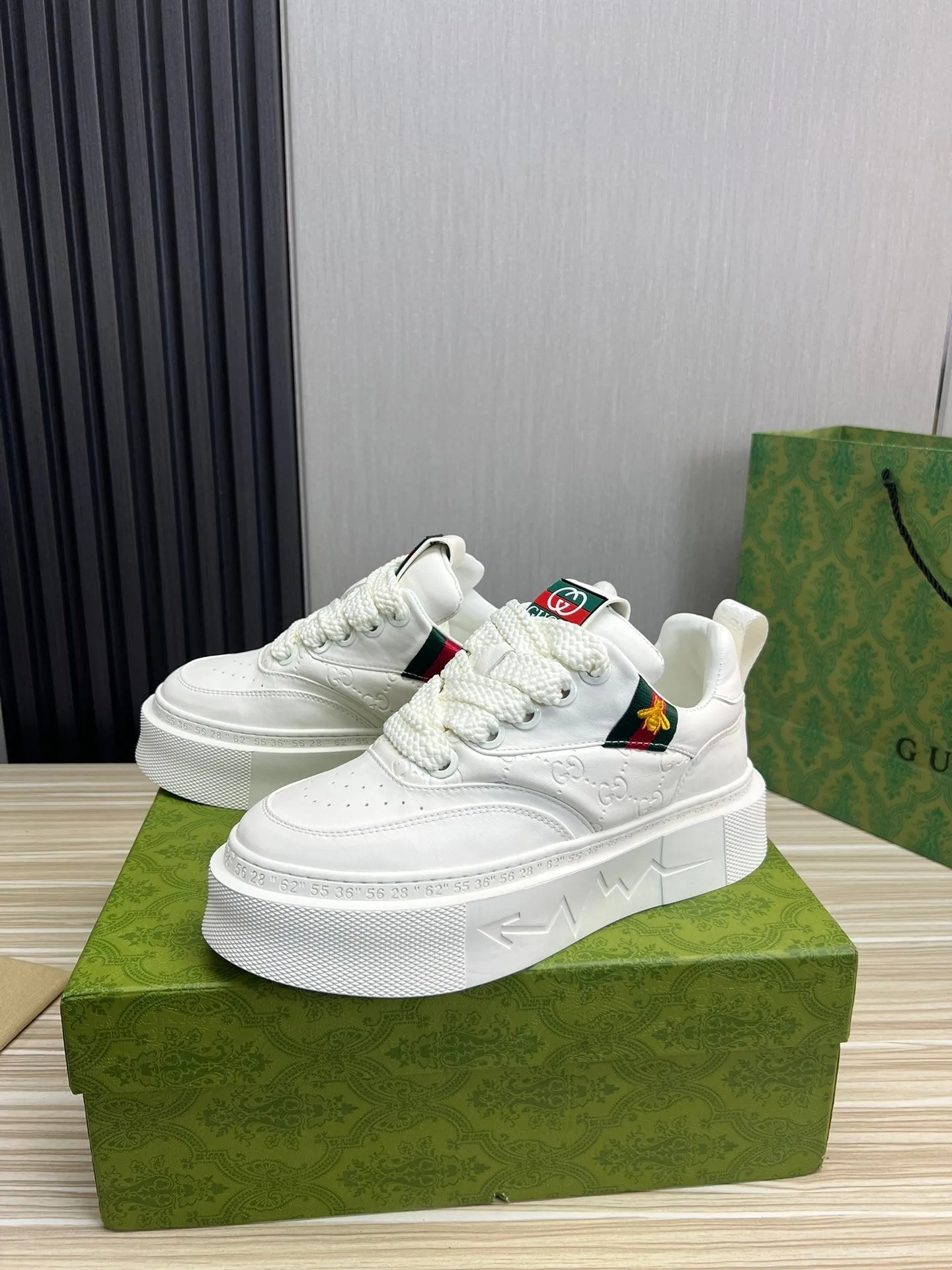 GG SNEAKERS WHITE