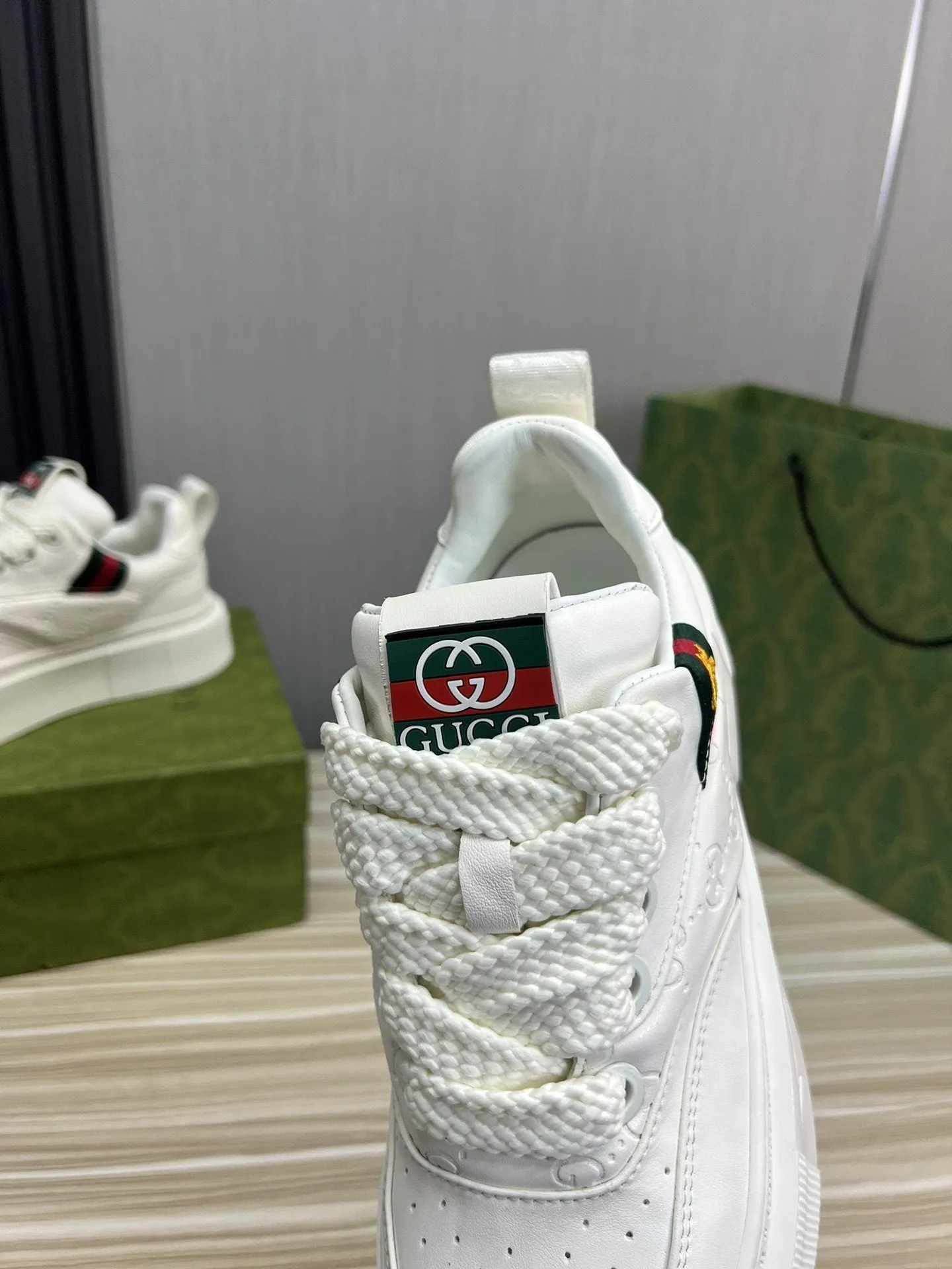 GG SNEAKERS WHITE