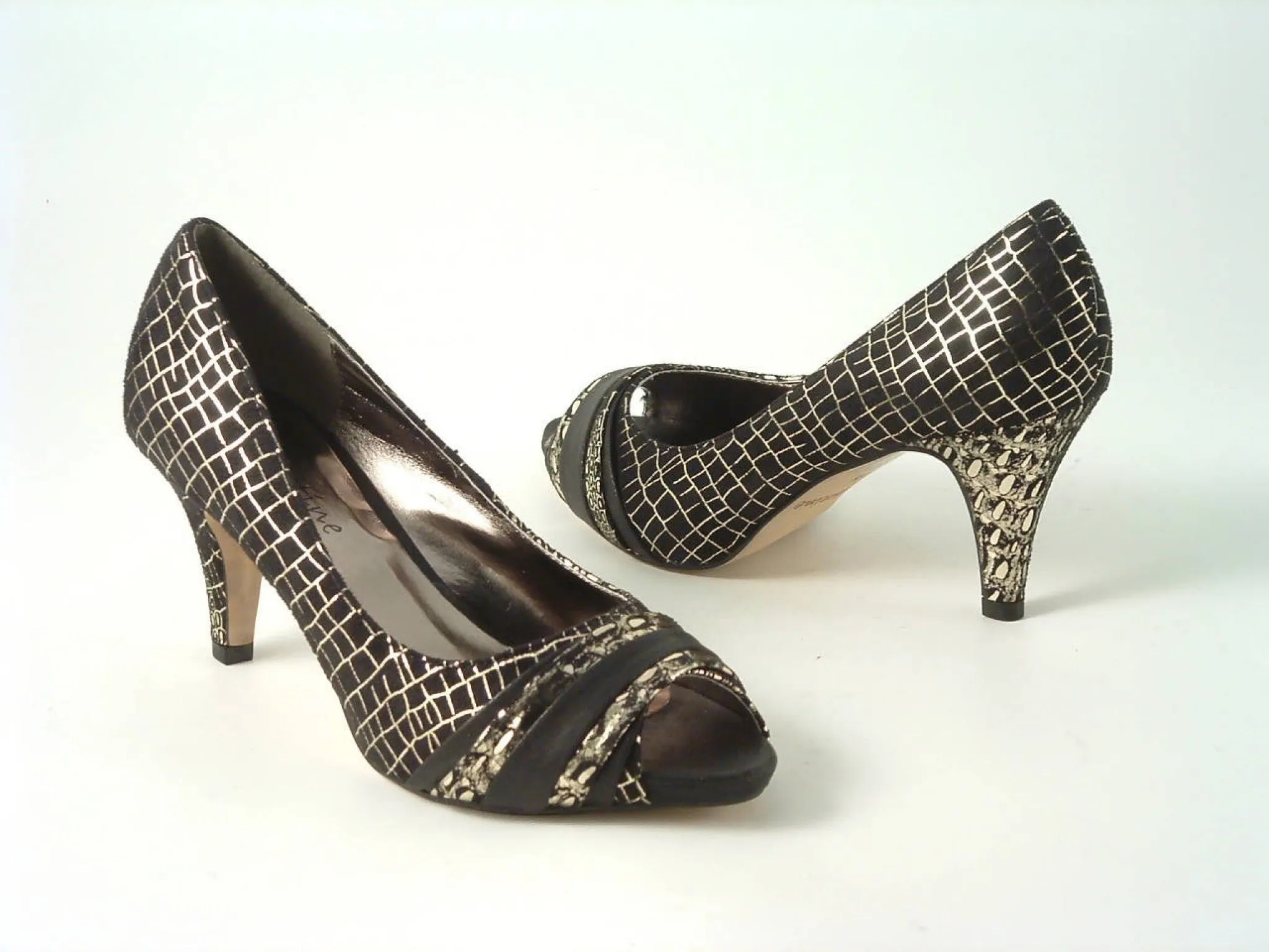 Glitz Shoes Sabatiné Court Shoe With Mid Heel