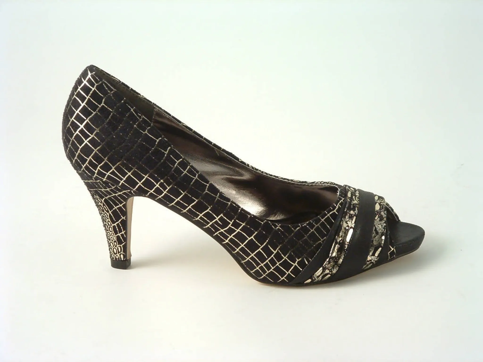 Glitz Shoes Sabatiné Court Shoe With Mid Heel