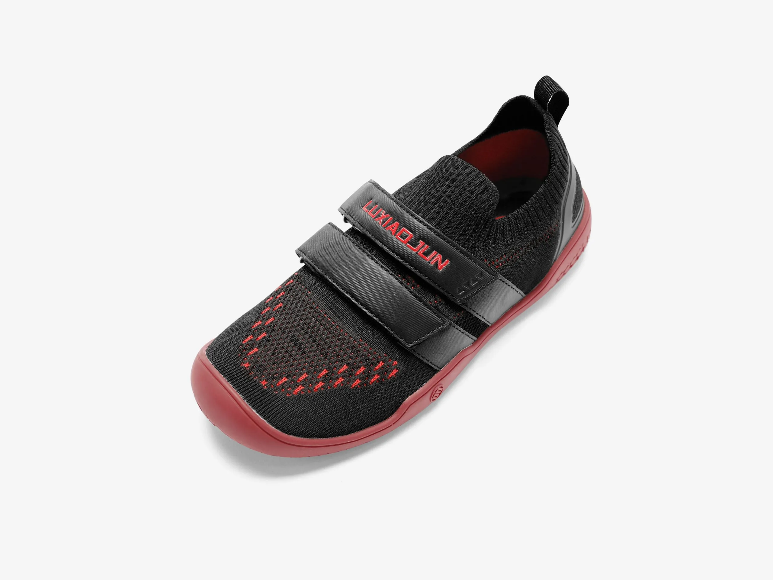 LUXIAOJUN BarePower II Training Shoes (Black and Red)