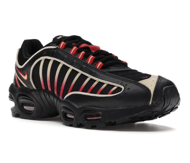 Men's Nike Air Max Tailwind IV (Black/Gold-Red)