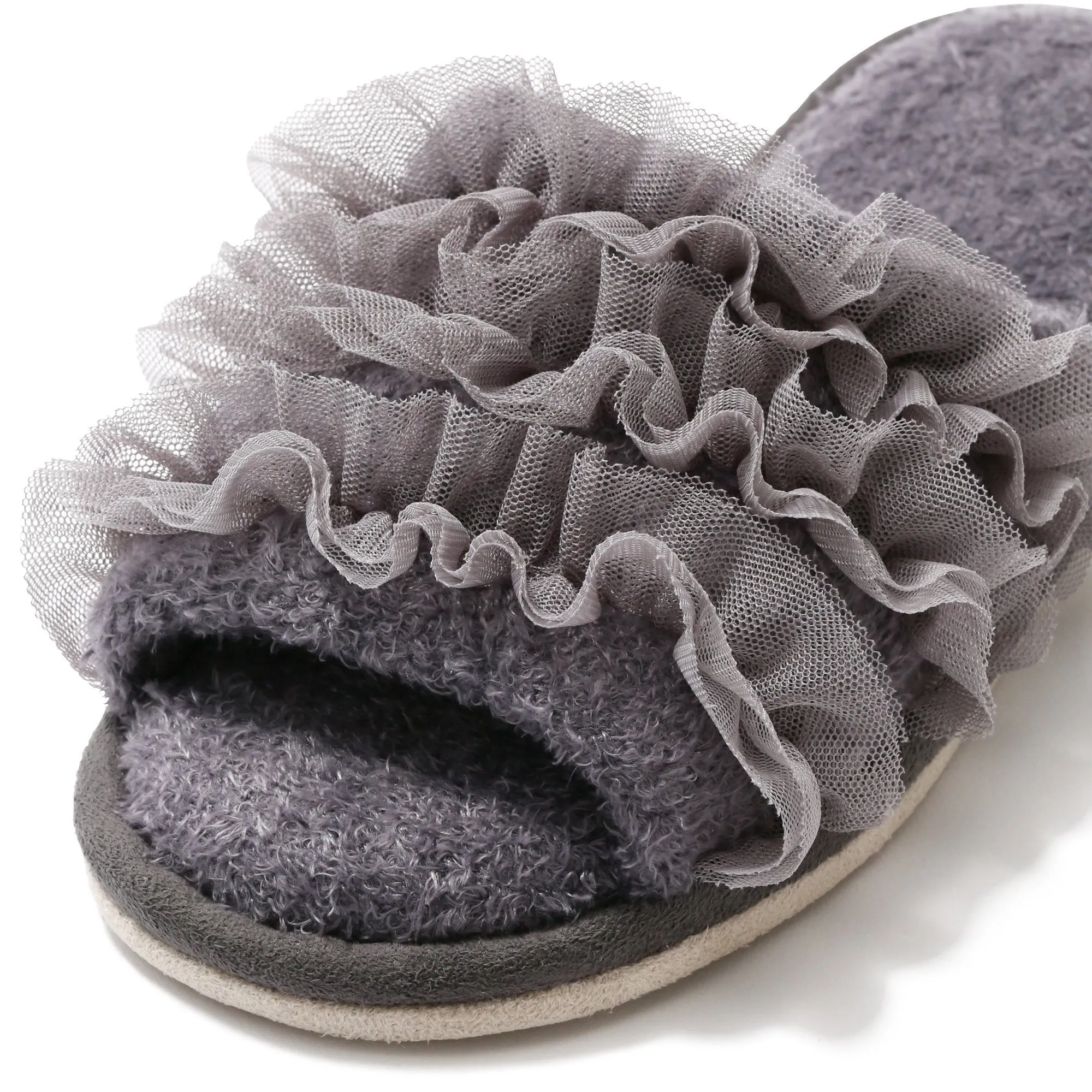 Moist Knit Frill Room Shoes Gray