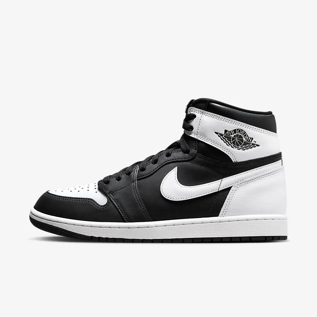 Nike Men's Air Jordan 1 Retro High OG Shoes - Black / White