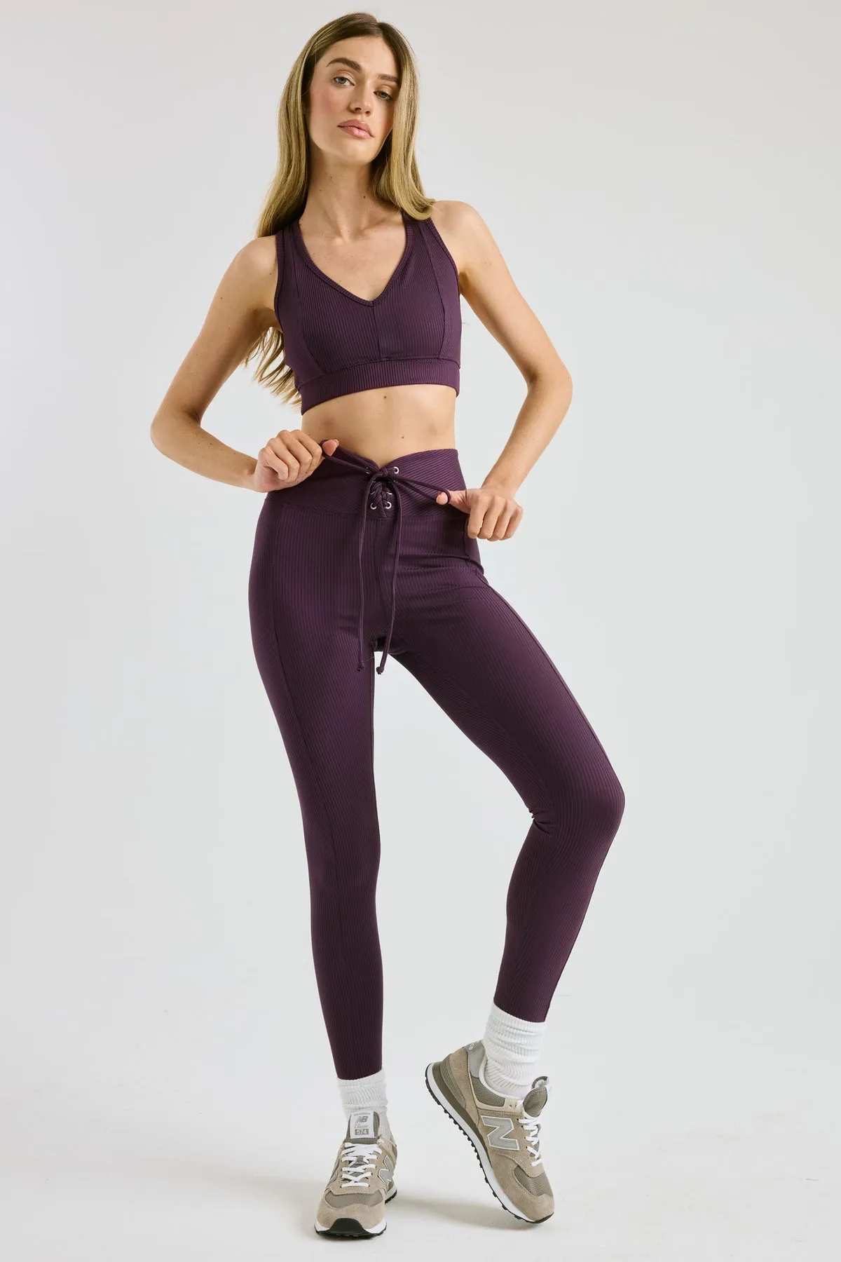 Ribbed Football Leggings in Deep Plum