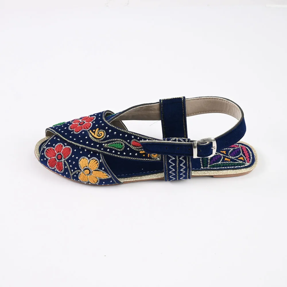 Women's Osijek Embroidered Design Peshawri Chappal