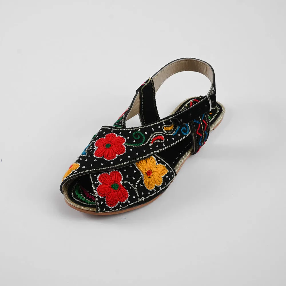 Women's Salamanca Flower Embroidered Design Peshawri Chappal